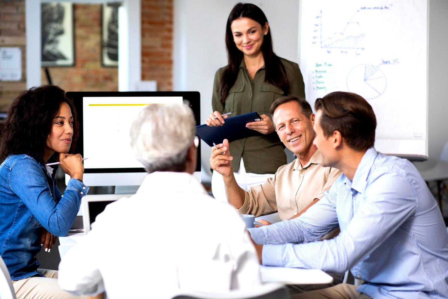 Exercícios práticos de gestão de fluxo de caixa empresarial